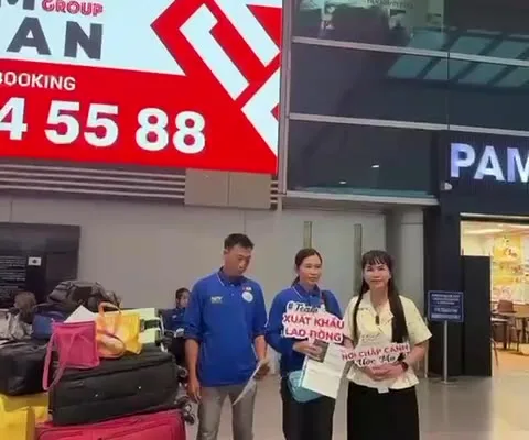 Lao động KPV chia sẻ cảm nhận tại sân bay Tân Sơn Nhất